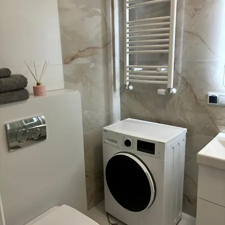 Polanowscy Blisko Morza Kollataja 7a * Kołobrzeg